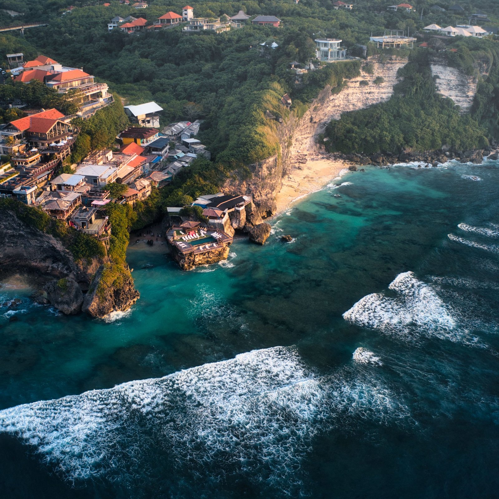 Uluwatu & Jimbaran