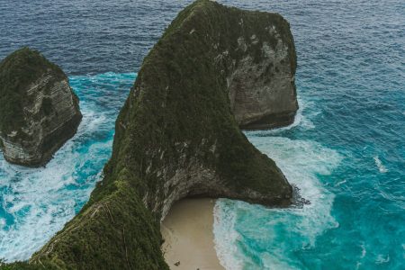 Tanah Lot Temple Why Bali’s Iconic Sea Temple is Essential Viewing